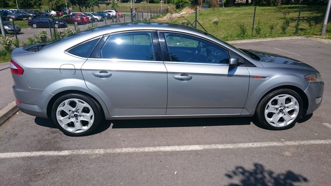 Ford mondeo estate 2.2 tdci 175 titanium x #9